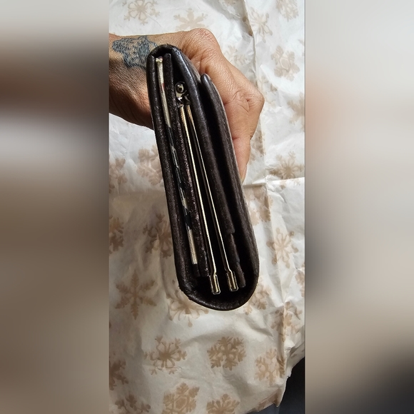 Authentic Burberry Brown Long Wallet - Picture 4 of 8